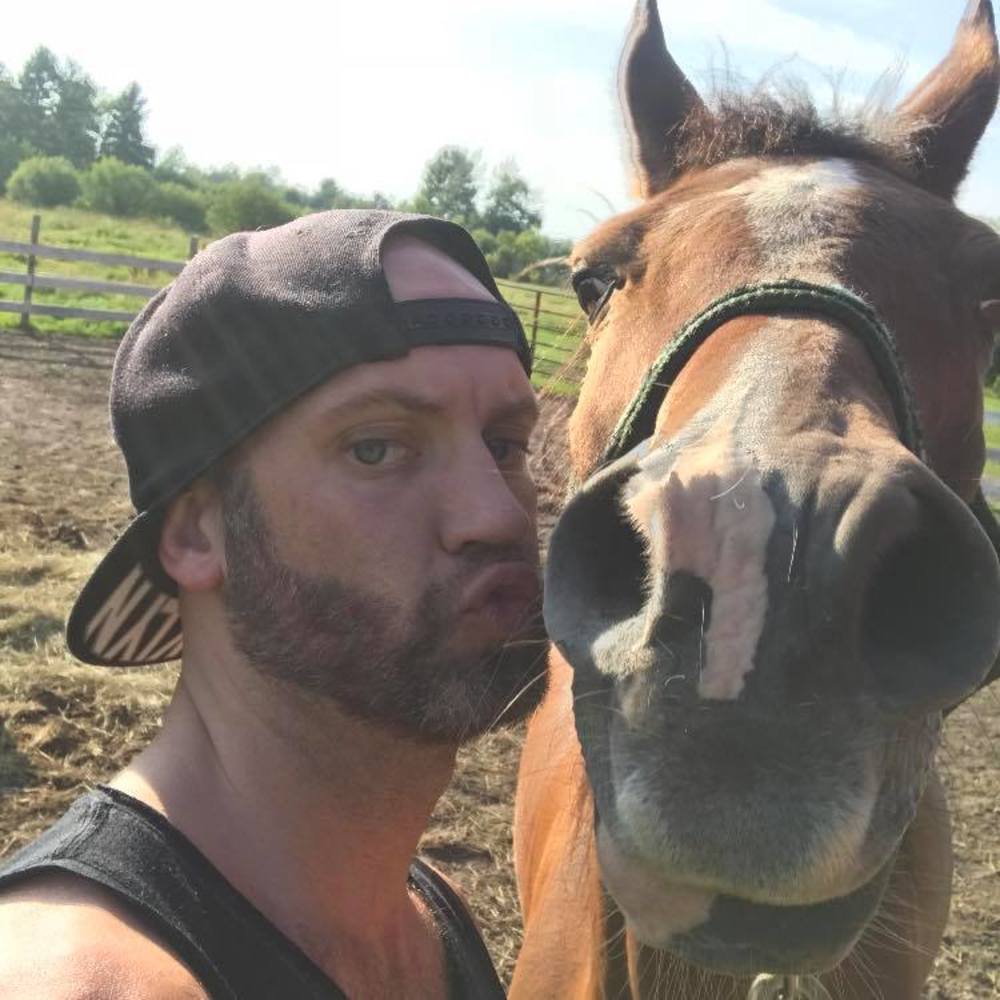 Meet your Posher, Joshua